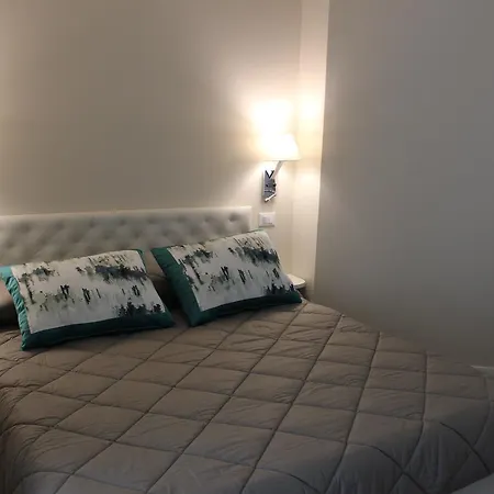 Casa Gramsci Bed & Breakfast 3*